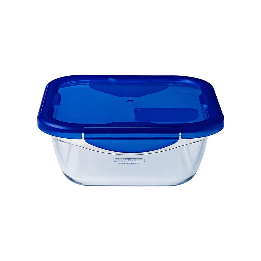 - Air box TSA certified check-inPyrex Cook & Go Glass Square dish with Lid, 1.7L, 286PG00